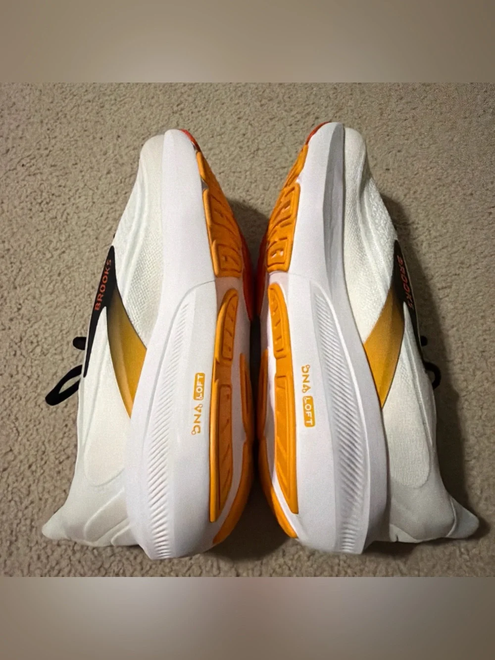 Brooks revel men’s